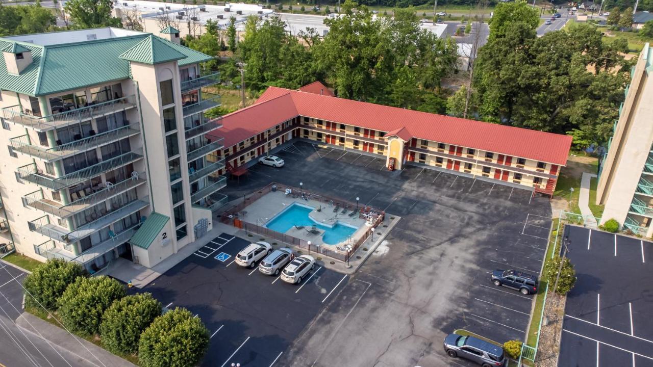 River Place Inn Pigeon Forge Exterior photo